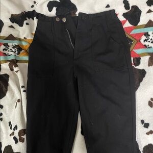 women’s black jeans